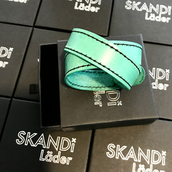 The SKANDi Läder Artisan Leather Wrist Wrap - Turquoise